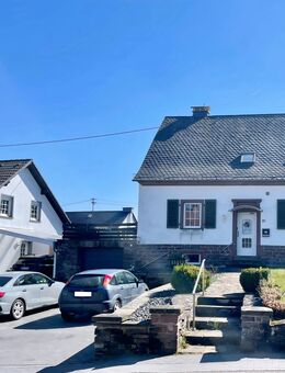 Zuhause ankommen: Stilvoll saniertes Traumhaus mit Garten & Platz für die ganze Familie - Neidenbach