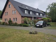 KAPITALANLAGE ! Komplett vermietetes, gepflegtes Mehrfamilienhaus in schöner Wohnlage im Kölpinseer Ortsteil Loddin zu verkaufen - Loddin