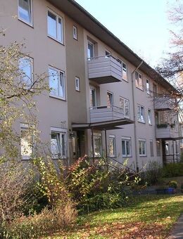 Gut geschnittene 3-Zimmer-Wohnung mit Dusche in Duisburg Wanheimerort - Duisburg