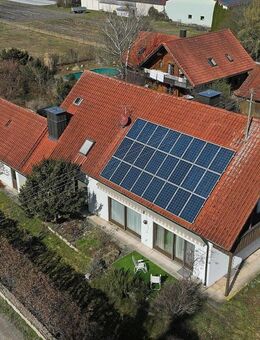 Großzügig dimensionierte Landhausvilla in Hallbergmoos-Goldach S8 - Hallbergmoos