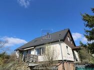 Top Höhenlage: EFH mit 2 Garagen und Garten - Weingarten (Baden)
