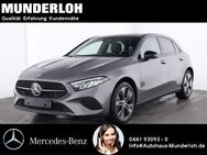 Mercedes A 250, e Kompaktlimousine EQ Hybrid Technolog, Jahr 2023 - Oldenburg