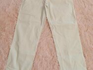 Sommerhose Gr. 44 - Wolfsburg