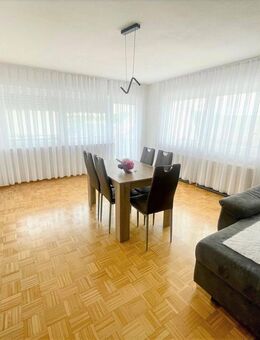 Geräumige Wohnung in ruhiger Lage von Hüttlingen inkl. großer Terrasse und Garage zu verkaufen - Hüttlingen