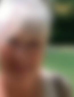 Son*** - Frankfurt (Main)