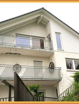 Attraktive 3,5 Dachgeschosswohnung mit tollem Ausblick in Haslach zu vermieten - sofort bezugsfrei ! - Haslach (Kinzigtal)