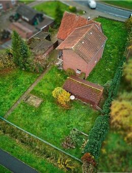 Sanierungsbedürftiges Haus mit Potenzial für 2 Neubauten (je 3 bzw. 2 WE) in Bad Zwischenahn-Specken - Bad Zwischenahn