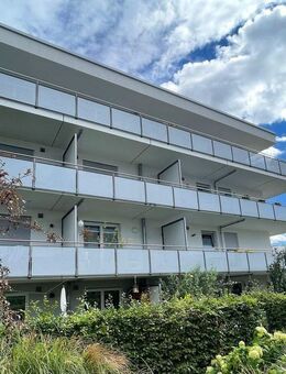 Edle Penthousewohnung mit 4 Zimmern, 2 Bädern, ca. 141 m² Wohnfläche & ca. 61 m² großer Dachterrasse - Freising