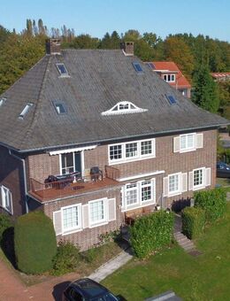 Landarztvilla - 3 Einheiten | 4,89 % Rendite ab 03/2026 - Bremen