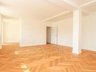 Stilvolle 2-Zimmer-Wohnung mit großem Balkon - Haar
