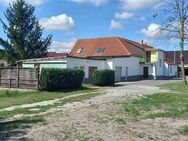 Haus im Haus mit 2 Wohnungen am Ende einer Sackgasse, Toplage - Tettau (Brandenburg)