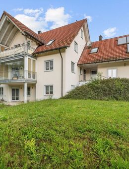 Charmantes Mehrfamilienhaus mit 3 Wohneinheiten in idyllischer Hanglage von Ehrenkirchen - Ehekirchen
