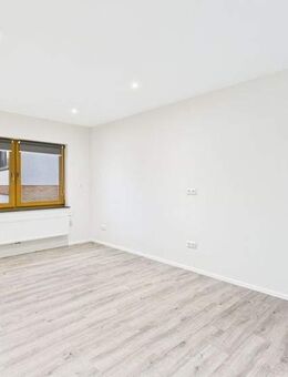 MERZIG-BROTDORF: SANIERTES 67 M² WOHNHAUS AUF 14 AR GRUNDSTÜCK! - Merzig