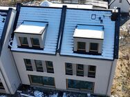 Modernes energieeffizientes Reihenendhaus am Hainer See Kahnsdorf mit Kamin & Carport zu verkaufen. - Neukieritzsch