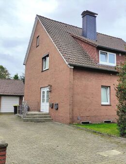 In zentraler aber ruhiger Lage von Kirchweyhe befindet sich dieses solide 2-Familienhaus - Weyhe