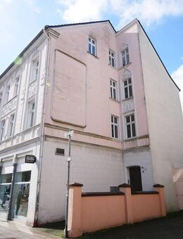 Renovierte und helle 2,5 Raum - Dachgeschosswohnung in zentraler Lage von Erle zu vermieten - Gelsenkirchen