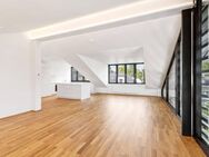 Ästhetisch sanierte 2,5-Zimmer-Dachgeschosswohnung in Parknähe - München