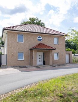 Rückzugsort mit Lebensqualität - Stadtvilla in familienfreundlicher Sackgasse in Versmold - Versmold