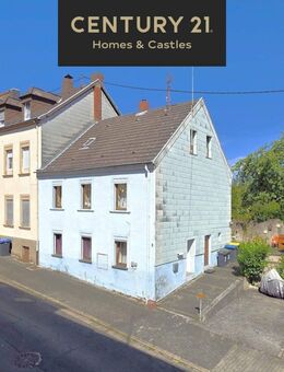 Attraktives Einfamilienhaus mit Garten und Stellplatz in ruhiger Lage von Sulzbach - Sulzbach (Saar)