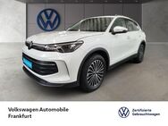 VW Tiguan, 2.0 TDI Life, Jahr 2024 - Frankfurt (Main)