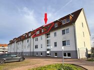 Kapitalanlage mit Potenzial: Vermietete 4-Zimmer-Maisonette-Wohnung inkl. Balkon und Parkplatz in Glindenberg bei Magdeburg! - Wolmirstedt