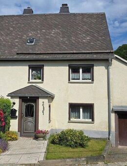 +++ IDYLLISCHES HÄUSCHEN AM FUßE DES STERNMÜHLENTALS MIT BLICK ZUR AUGUSTUSBURG +++ - Augustusburg