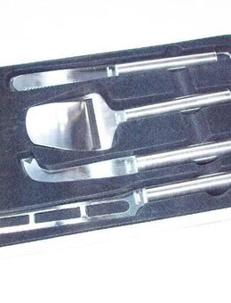 4tlg. Käse-Schneide-Set 1 Hobel ; 3 versch. Messer aus „Edelstahl“ - Andernach