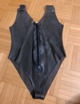 Latex Body Rauchgrau Gr. M - Stuttgart