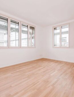 Moosach: 3-Zimmer-Wohnung mit EBK - München