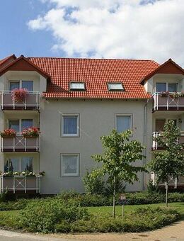 + 2-Raum-Wohnung mit Loggia + - Halberstadt