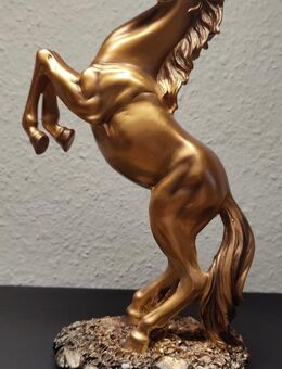 Pferd Figur Majestätisch Pferde Statue in Farbe Gold - Halle (Saale)