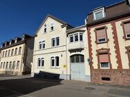 Ideales Zweifamilienhaus mit Ausbaupotenzial - Mannheim