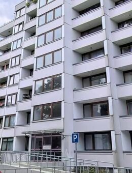 Helle 4-Zimmer-Wohnung mit 2 Balkonen in zentraler Lage von Eislingen - Eislingen (Fils)