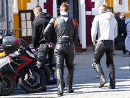 Suche sportliche Motorradfahrer - für Spaß oder Tour - Köln