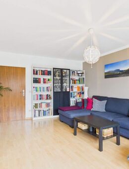 Gepflegte 2-Zimmer-Wohnung mit Balkon und optionalem Tiefgaragenstellplatz - attraktive Kapitalanlage in zentraler Lage von Bielefeld - Bielefeld