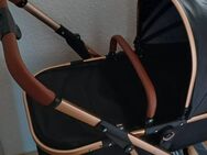 Kinderwagen + Mädchen Klamotten Paket - Köln