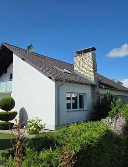 Gepflegtes Zweifamilienhaus mit großem Grundstück und moderner Ausstattung! - Karlshuld