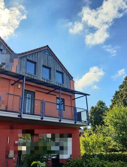 Wohnen wie in einem Haus: außergewöhnliche Maisonette-Eigentumswohnung in Weitramsdorf - Weitramsdorf