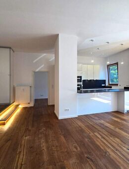 Hochwertige und energieeffiziente 3-Zi-Wohnung in Höhenkirchen-Siegertsbrunn - Höhenkirchen-Siegertsbrunn