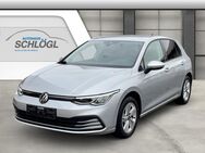 VW Golf, 2.0 TDI VIII Life Müdigkeitserkennung Winterpaket, Jahr 2022 - Traunreut