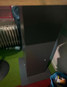 Stehtisch mit Drehstühlen zu zu verkaufen - Berumbur