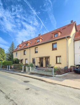 **Familienfreundliches Reihenhaus in der Tiergartensiedlung - mit Garten, Sauna und viel Potential** - Erfurt
