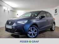 Seat Arona, 1.0 TSI FR FaPaM|||| v h|, Jahr 2023 - Schwabach