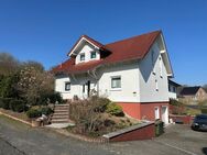 Großzügiges Einfamilienhaus (Bj. 2007 Kern Haus) mit sehr schönem Grundstück in ruhiger Lage von Hergenroth - Hergenroth