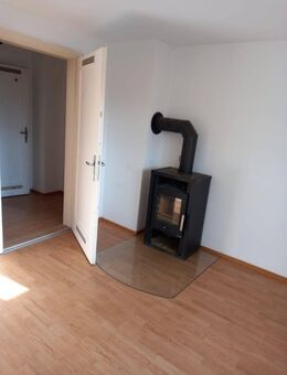 Charmante Dachgeschosswohnung in Eschwege zu vermieten - Eschwege