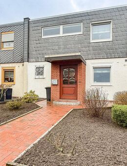 Gepflegtes Reihenmittelhaus in Surheide – Raumwunder mit gemütlichem Garten - Bremerhaven
