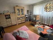 Große, helle 3 Zimmerwohnung in schöner Wohnlage mit Einbauküche und Stellplatz - Schorndorf (Baden-Württemberg)