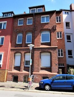 Top Altbau-Wohnung im Zentrum von Hildesheim zu vermieten! - Hildesheim