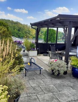 5 1/2-Zimmer-Penthouse-Dachterrassen-Wohnung mit bestechender Aussicht, eine Rarität. - Sindelfingen