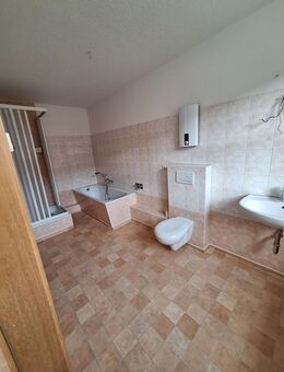 große 1-Raum-Wohnung in Altentreptow zu vermieten +++Erstbezug nach Teilsanierung/ Vollrenovierung+++ - Altentreptow